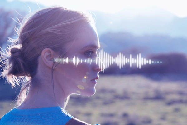 Inteligencia artificial en dispositivos auditivos
